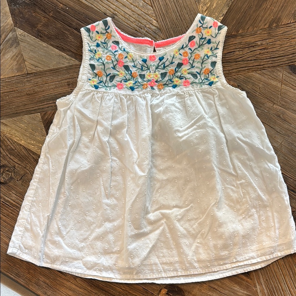 Peek White Top with Floral Embroidery